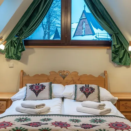 Monte Rosa Couette-café 3*