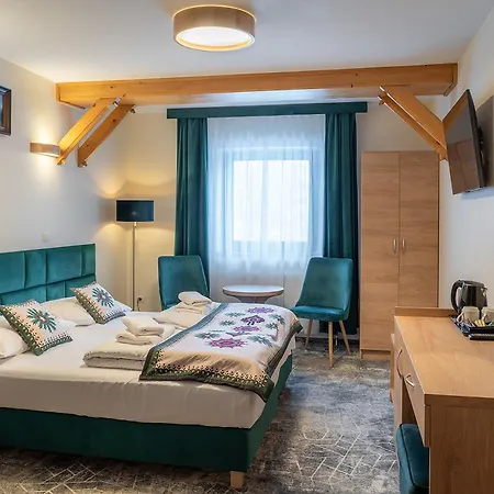 Monte Rosa Nocleg ze śniadaniem