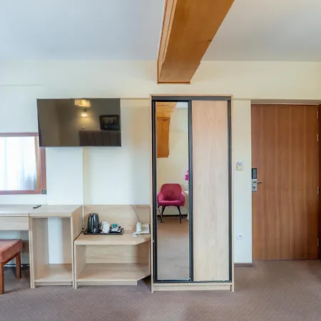 Monte Rosa Bed & Breakfast 3*